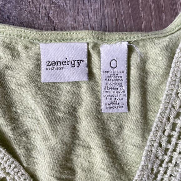 ZENERGY By Chico’s Lime Green Crochet Womens Size 0 Half Sleeve Tee Shirt - Picture 3 of 4